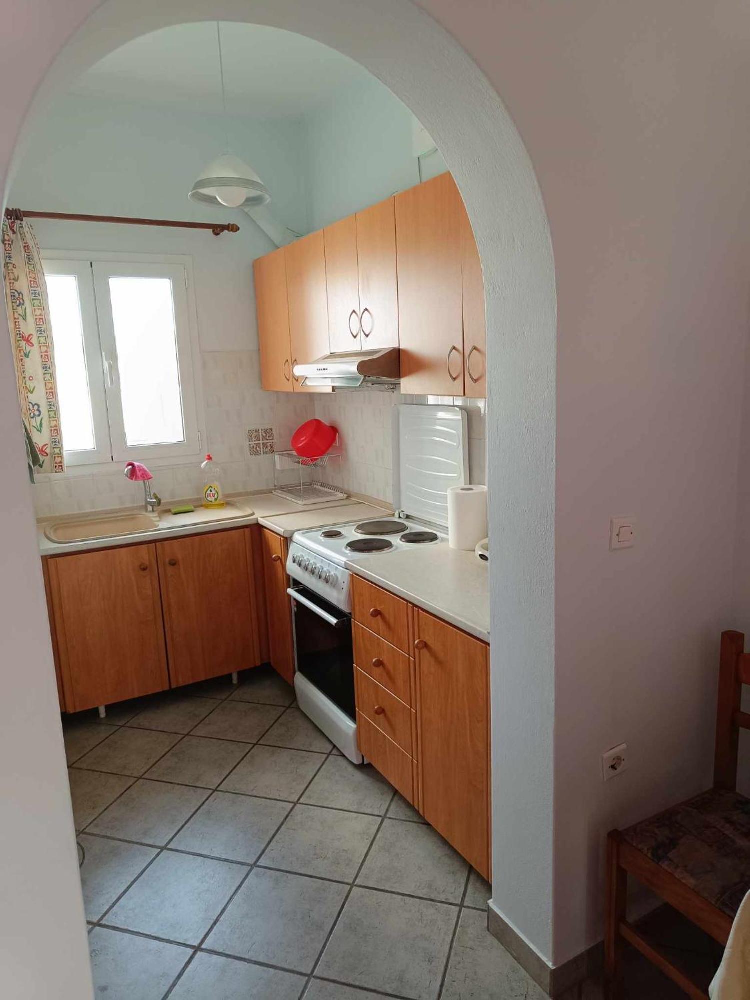 Athina Rooms Karvounades Esterno foto
